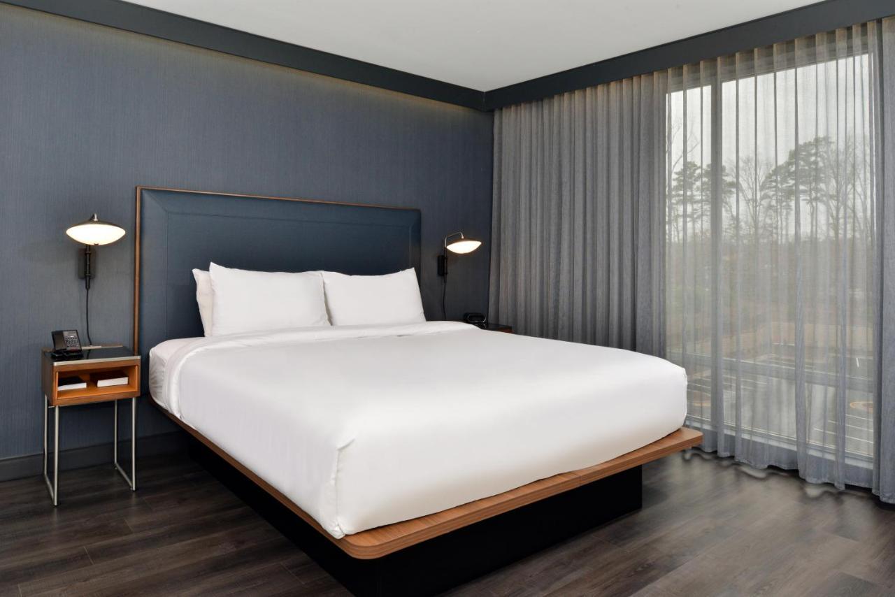 فندق Courtyard By Marriott Raleigh Cary Crossroads المظهر الخارجي الصورة