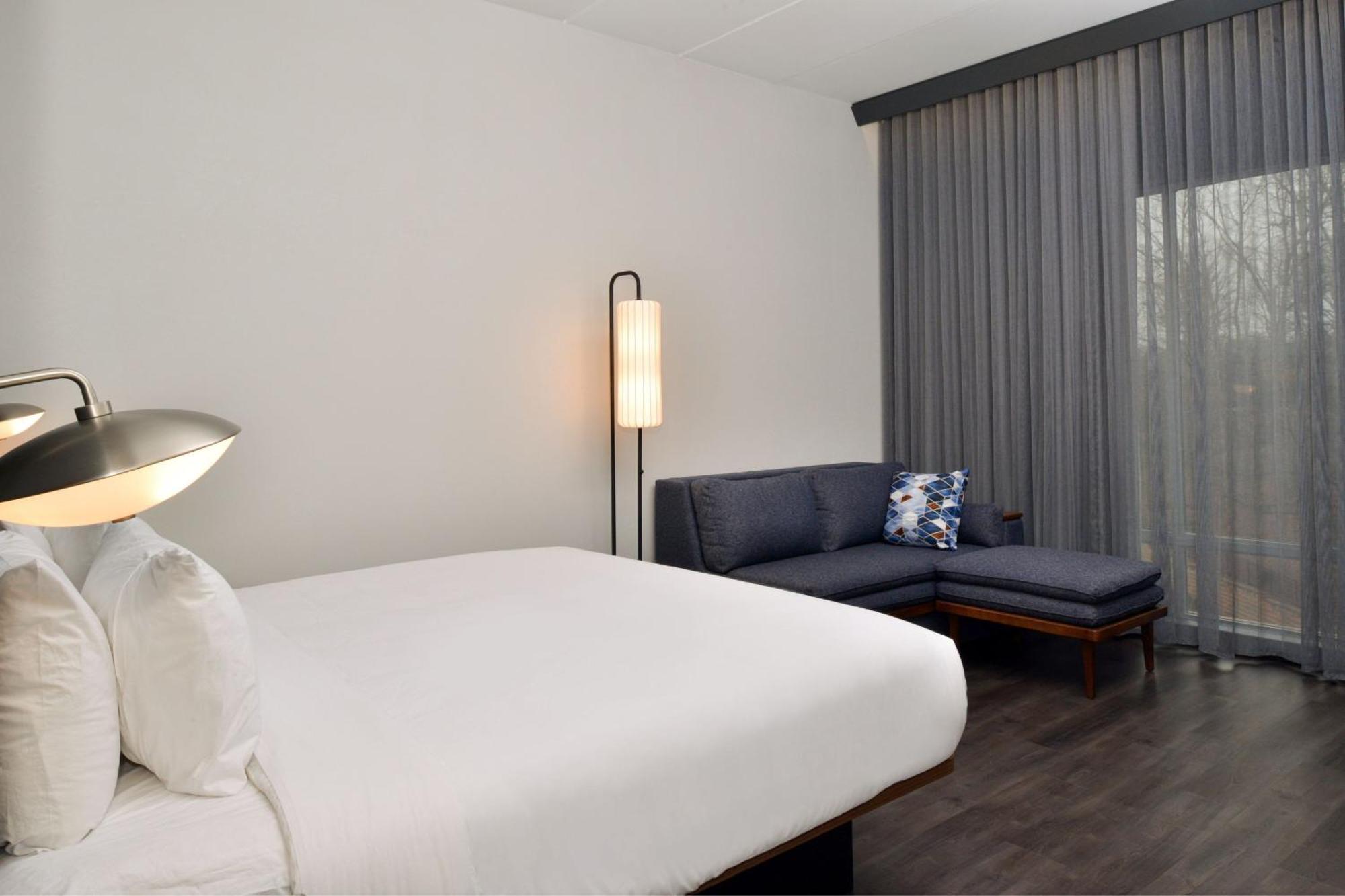 فندق Courtyard By Marriott Raleigh Cary Crossroads المظهر الخارجي الصورة